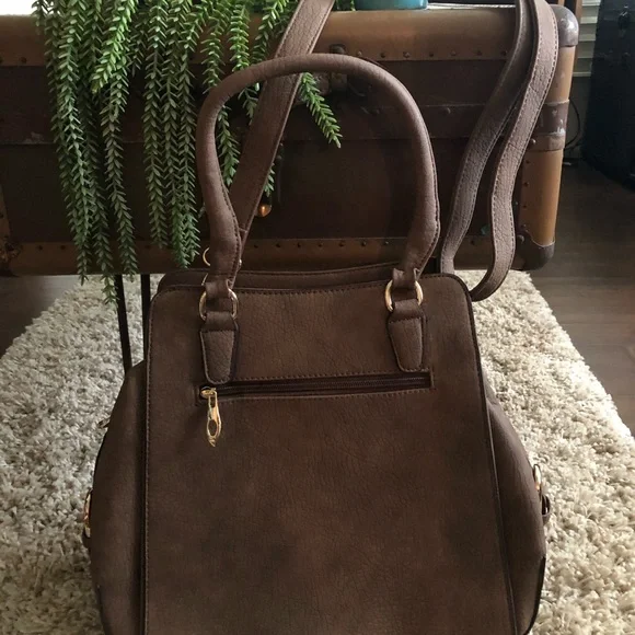 *SOLD* NWOT, Sorrentino, Beautiful Ladies Purse - Picture 11 of 16